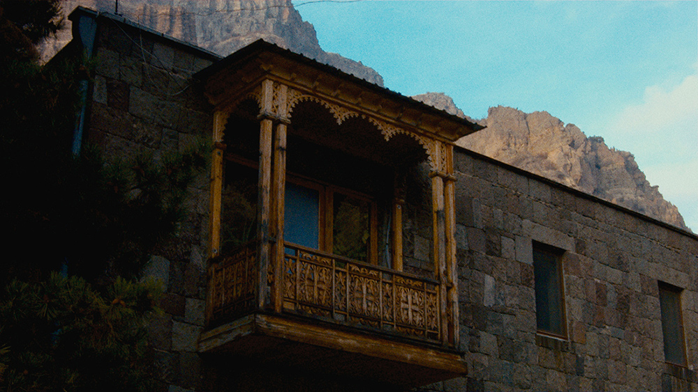 <p>2025<br />
TRADITION (2014-25)</p>
